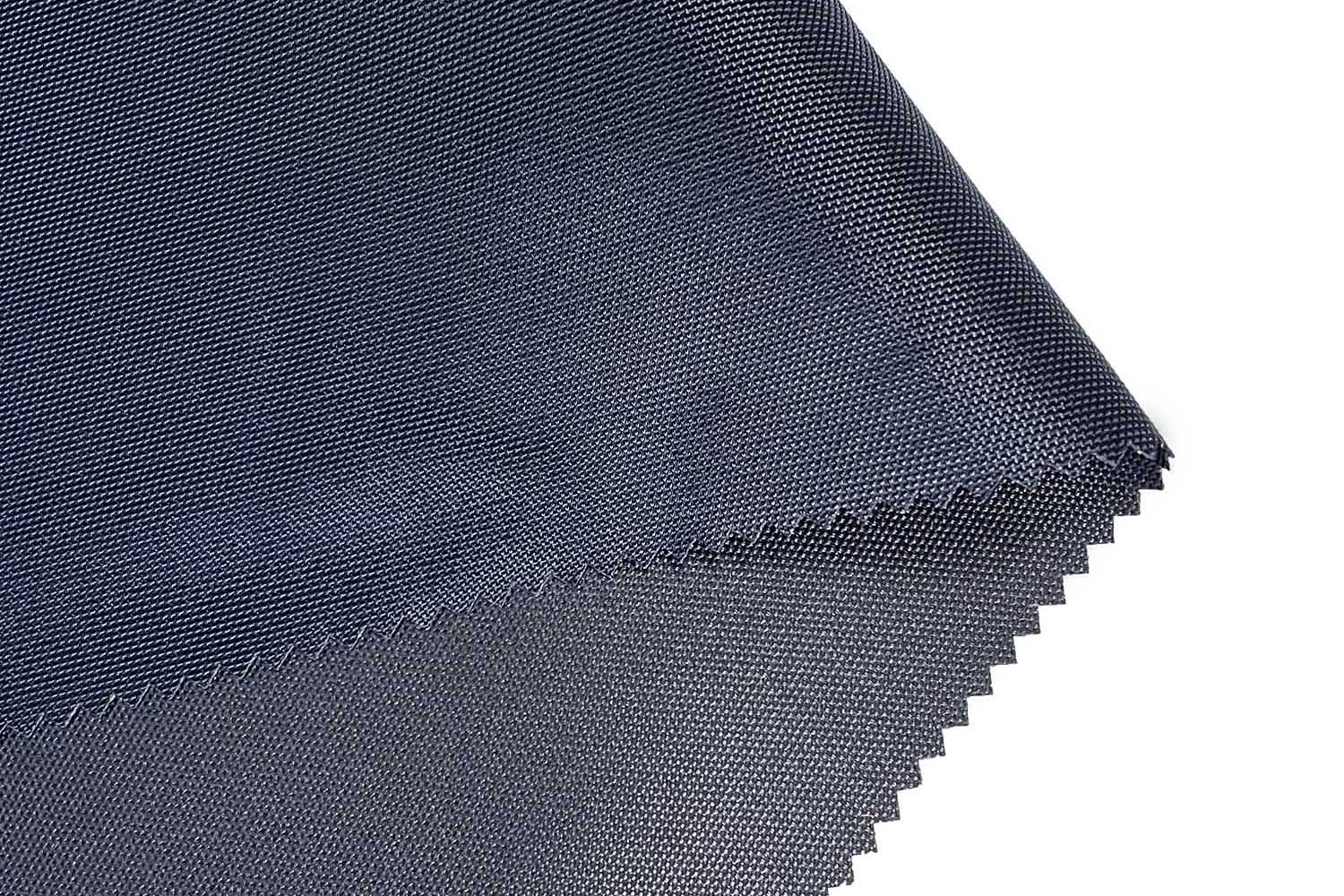 900d Gucci s PU obloženim