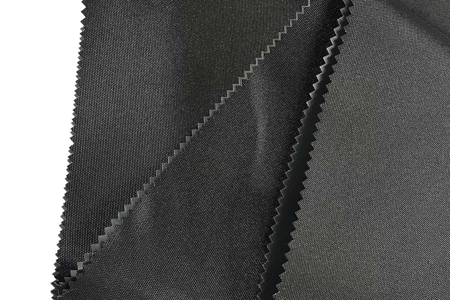 600d Gucci s PVC obloženim